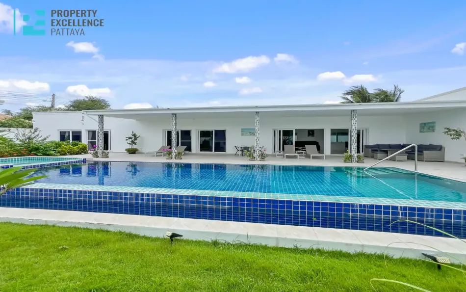 Pattaya, 3 Bedrooms Bedrooms, 0 ,4 BathroomsBathrooms,House,For Rent,0,2821