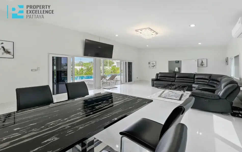 Pattaya, 3 Bedrooms Bedrooms, 0 ,4 BathroomsBathrooms,House,For Rent,0,2821