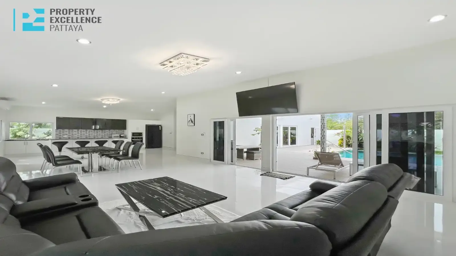 Pattaya, 3 Bedrooms Bedrooms, 0 ,4 BathroomsBathrooms,House,For Rent,0,2821