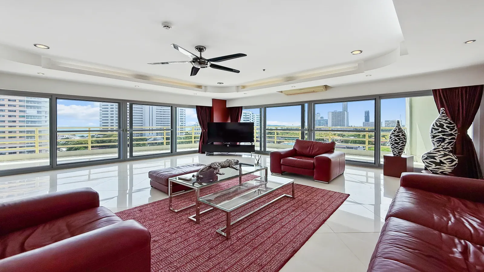 Pattaya, 1 Bedroom Bedrooms, 0 ,2 BathroomsBathrooms,Condo,For Rent,8,2830