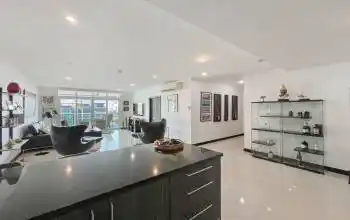 Pattaya, 3 Bedrooms Bedrooms, 0 ,3 BathroomsBathrooms,Condo,For Rent,0,2832