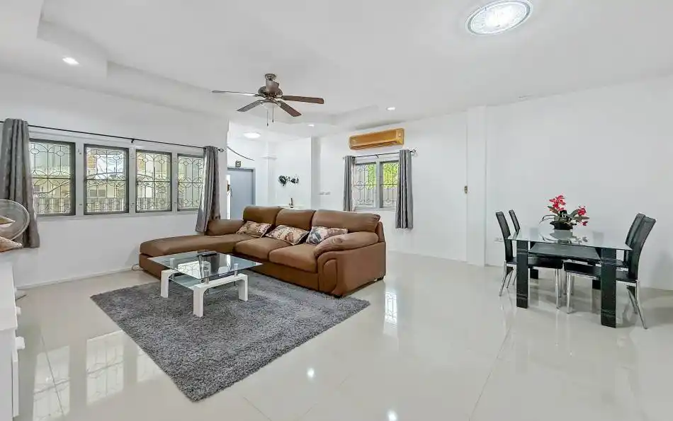 Pattaya, 2 Soveværelse(r) Soveværelse(r), 0 ,2 Badeværelse(r)Badeværelse(r),Hus,Til salg,0,2836