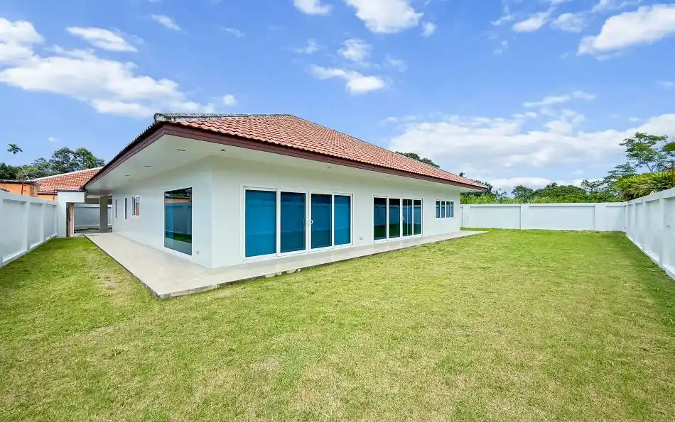 Pattaya, 3 Bedrooms Bedrooms, 0 ,3 BathroomsBathrooms,House,For Rent,0,2842