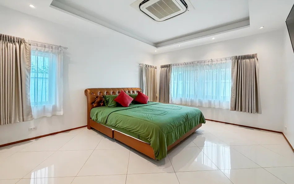 Pattaya, 3 Bedrooms Bedrooms, 0 ,3 BathroomsBathrooms,House,For Rent,0,2842