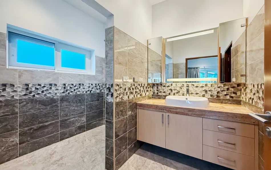 Pattaya, 3 Bedrooms Bedrooms, 0 ,3 BathroomsBathrooms,House,For Rent,0,2842