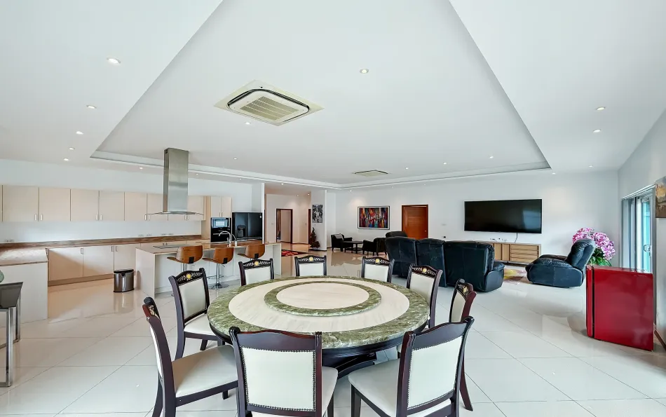 Pattaya, 3 Bedrooms Bedrooms, 0 ,3 BathroomsBathrooms,House,For Rent,0,2842