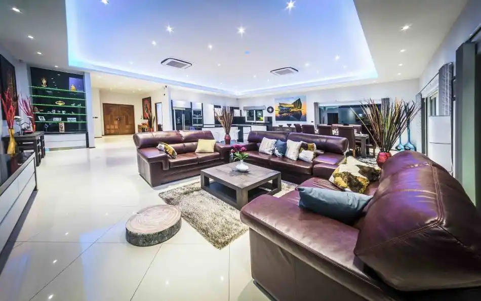 Pattaya, 3 Bedrooms Bedrooms, 0 ,3 BathroomsBathrooms,House,For Rent,0,2844