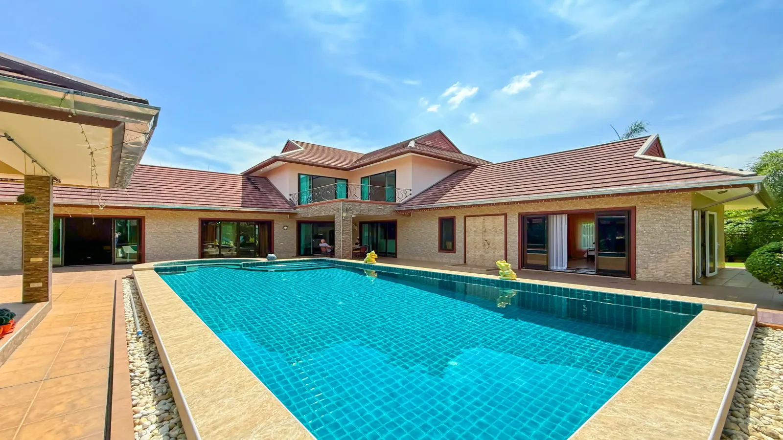 Pattaya, 3 Bedrooms Bedrooms, 0 ,4 BathroomsBathrooms,House,For Sale,0,2848