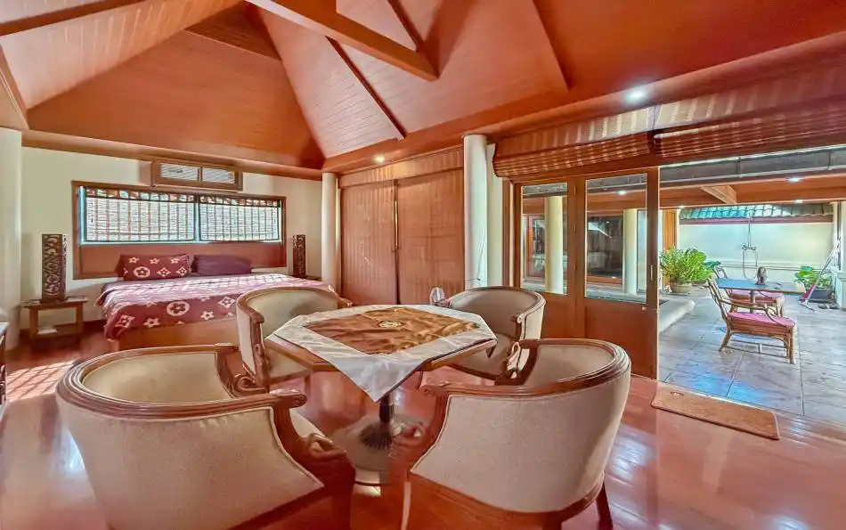 Pattaya, 5 Bedrooms Bedrooms, 0 ,7 BathroomsBathrooms,House,For Sale,0,2849