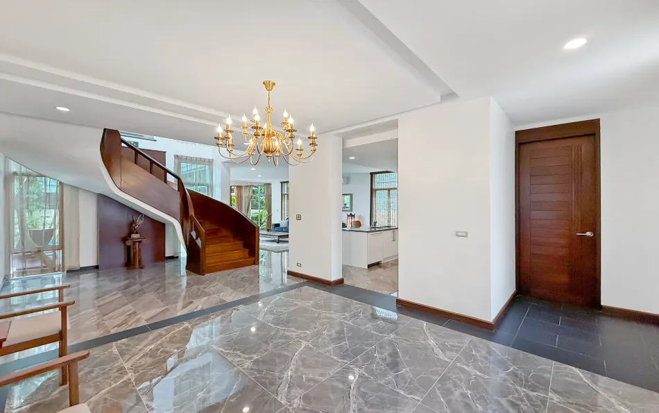 Pattaya, 4 Bedrooms Bedrooms, 0 ,4 BathroomsBathrooms,House,For Sale,0,2850