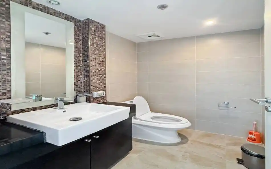 Pattaya, 2 Bedrooms Bedrooms, 0 ,3 BathroomsBathrooms,Condo,For Sale,16,2851