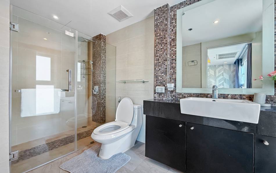 Pattaya, 2 Bedrooms Bedrooms, 0 ,3 BathroomsBathrooms,Condo,For Sale,16,2851
