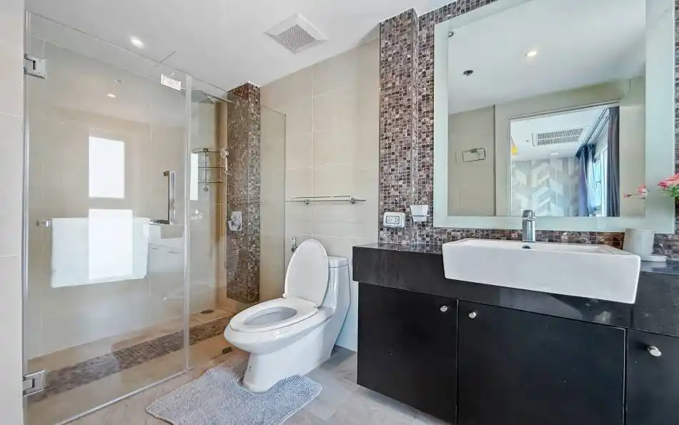 Pattaya, 2 Bedrooms Bedrooms, 0 ,3 BathroomsBathrooms,Condo,For Sale,16,2851