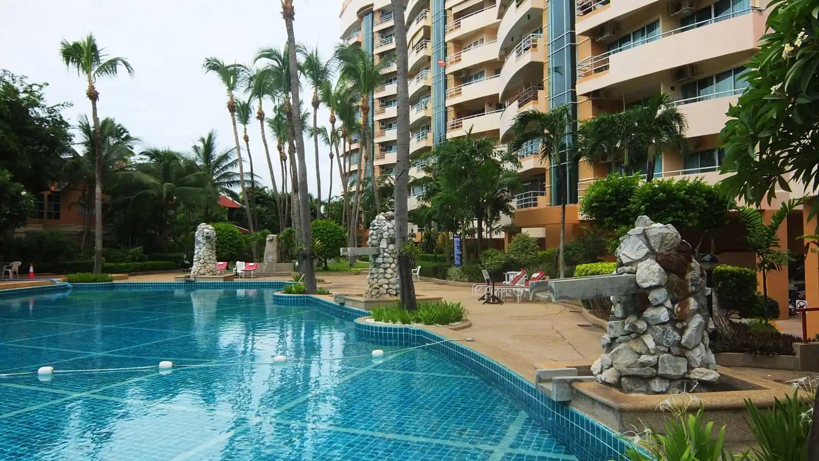 Pattaya, 1 Bedroom Bedrooms, ,2 BathroomsBathrooms,Condo,For Sale,1225