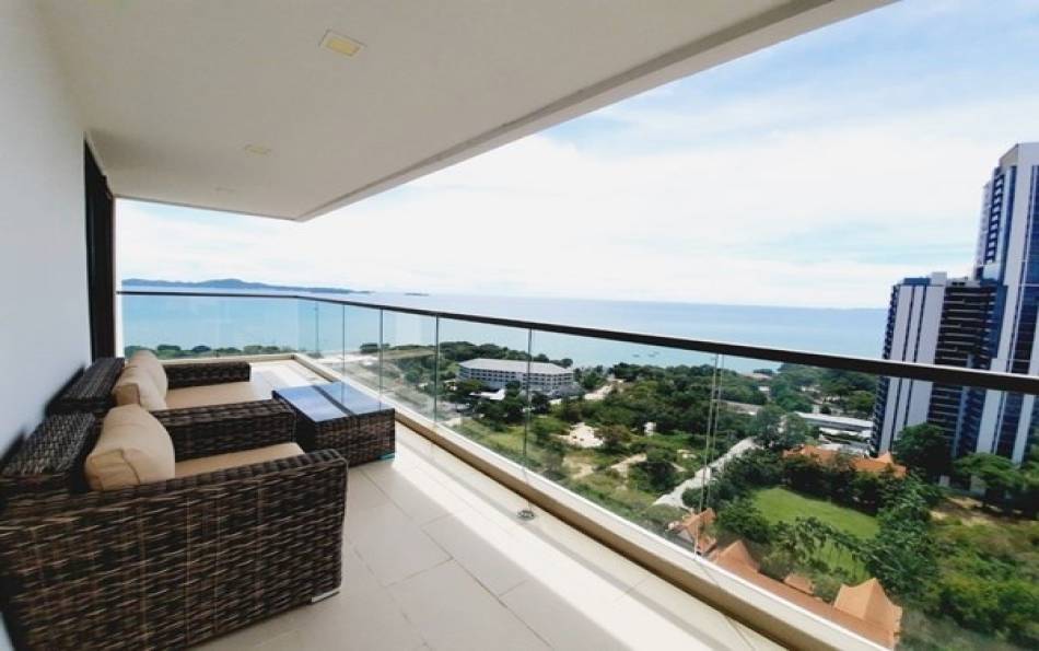 2 bedroom condo for sale in The Peak Towers Pattaya, Peak Towers Pattaya condo for sale, Luxury condo for sale in Pattaya, Pattaya condo for sale, Pattaya condos, Pattaya Luxury estate agent, Property Excellence