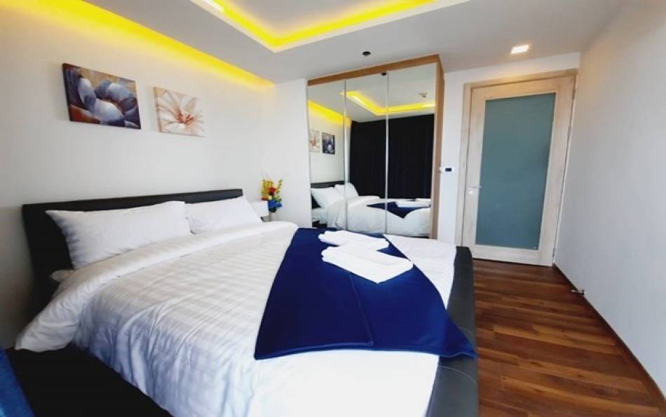 2 bedroom condo for sale in The Peak Towers Pattaya, Peak Towers Pattaya condo for sale, Luxury condo for sale in Pattaya, Pattaya condo for sale, Pattaya condos, Pattaya Luxury estate agent, Property Excellence