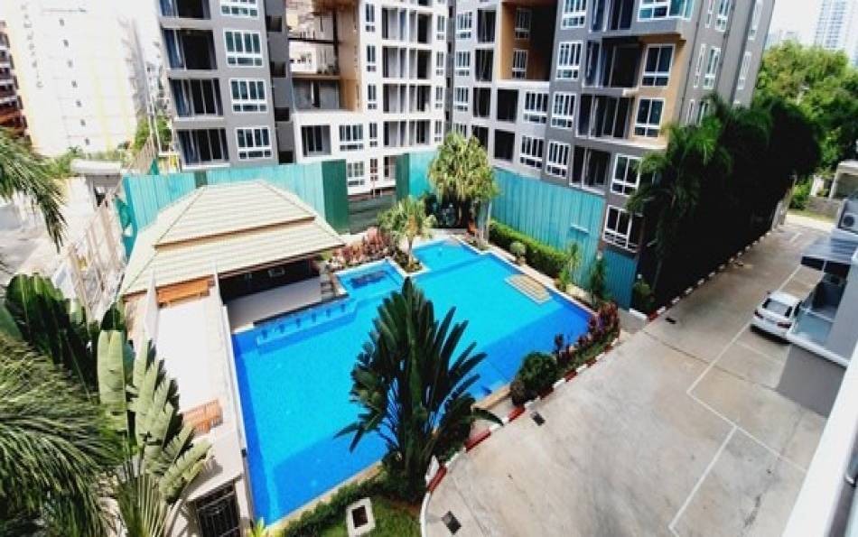 Large condo for sale on Pratumnak, 2 bedroom condo on Pratumnak for sale, Pratumnak Hill properties for sale, condo for sale Pratumnak, condo for sale Pattaya, Pattaya estate agent, Property Excellence