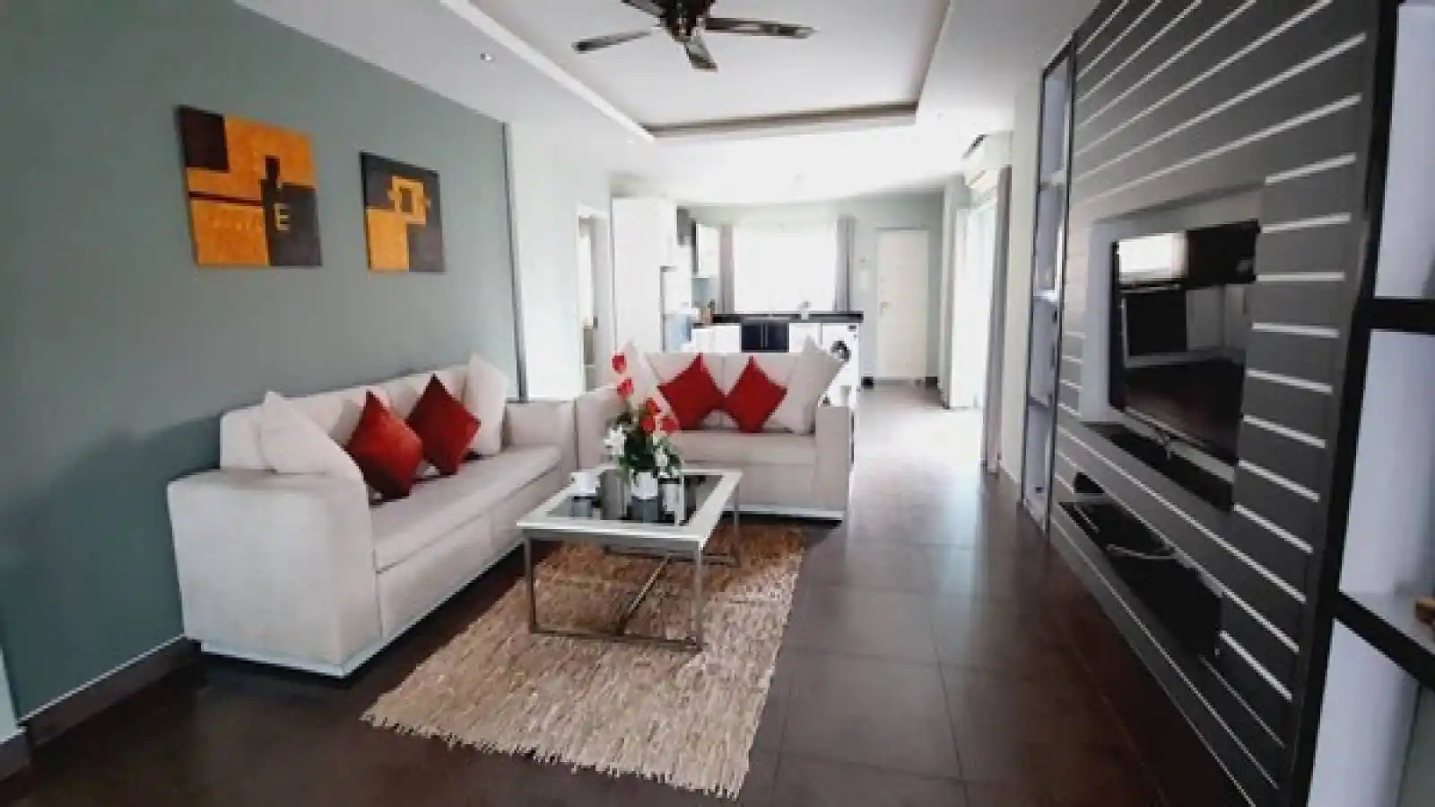 Large condo for sale on Pratumnak, 2 bedroom condo on Pratumnak for sale, Pratumnak Hill properties for sale, condo for sale Pratumnak, condo for sale Pattaya, Pattaya estate agent, Property Excellence