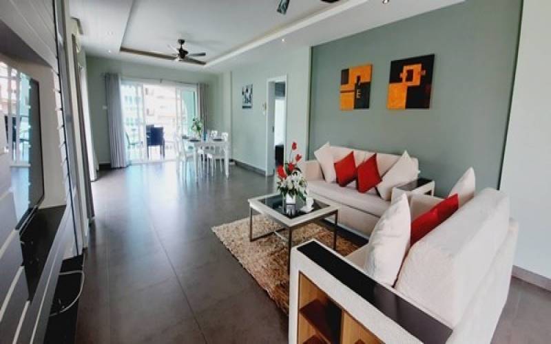 Very large, 2-bedroom, condo, for sale, Tudor Court, Pattaya, Pratumnak
