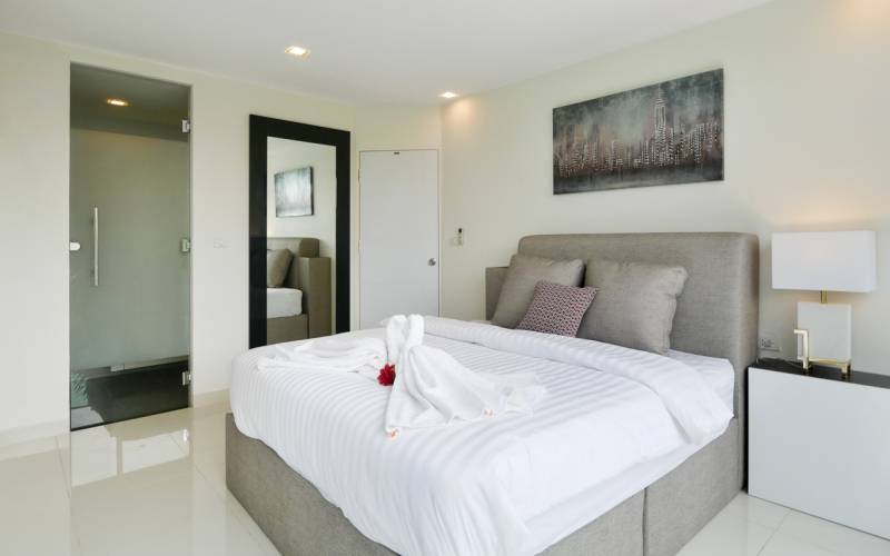 3 bedroom, condo, for sale, Club Royal, Naklua, beach