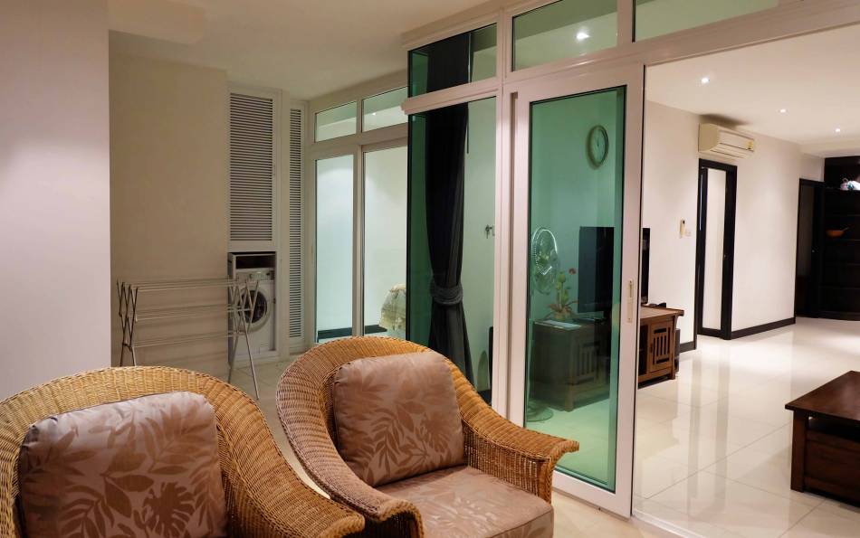 Cheap, 2 bedroom, condo, for rent, Siam Ocean View, Pratumnak, Pattaya
