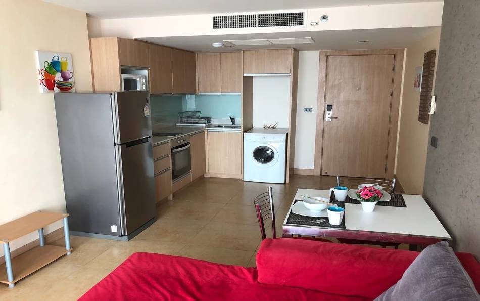 1 bedroom condo for rent in The Cliff Pratumnak, Pratumnak condo for rent, Pratumnak Properties, condo for rent on Pratumnak, local real estate agency, Property Excellence