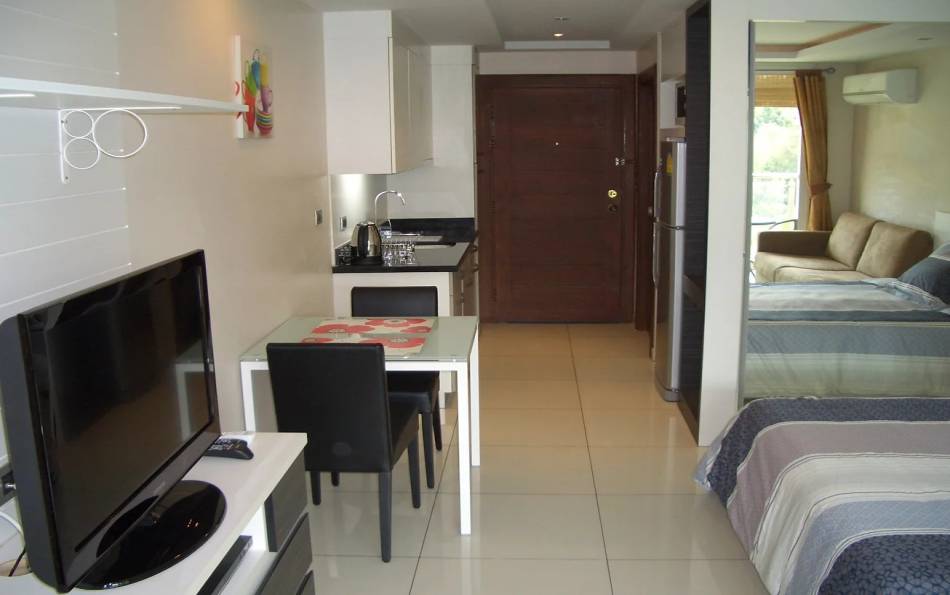 Spacious, studio, for rent, Hyde Park, Pattaya, Walking Steet