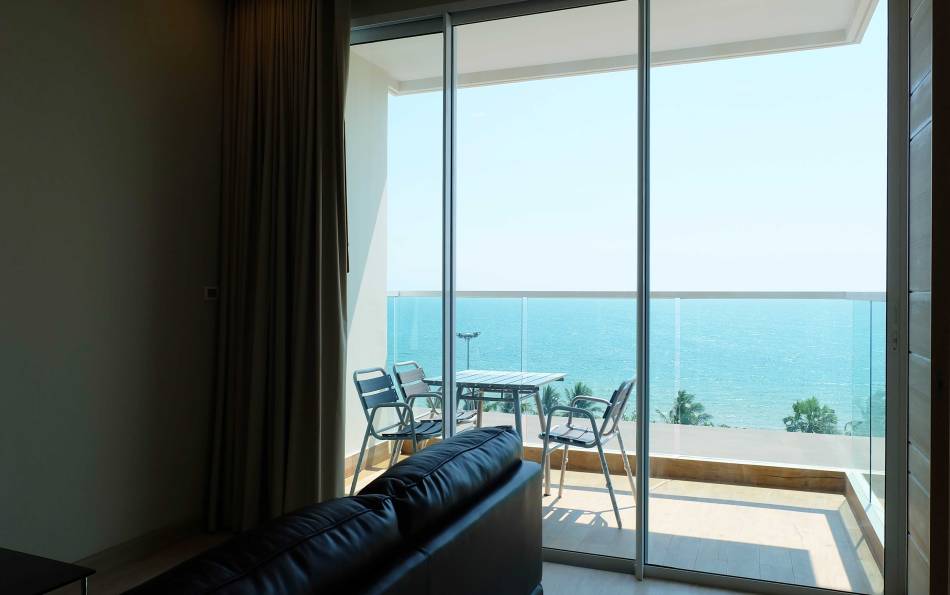 Beachfront condo for rent in Jomtien, Condo for rent in Cetus Jomtien, 1 bedroom condo for rent Jomtien, condo for rent Jomtien, Cetus Jomtien condominium, Jomtien Real Estate Agency, Property Excellence