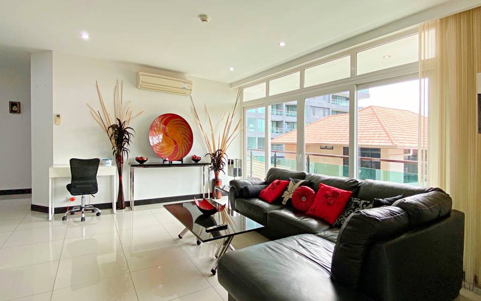 Large, 2 bedroom, condo, Siam Ocean View, Pratumnak, Pattaya