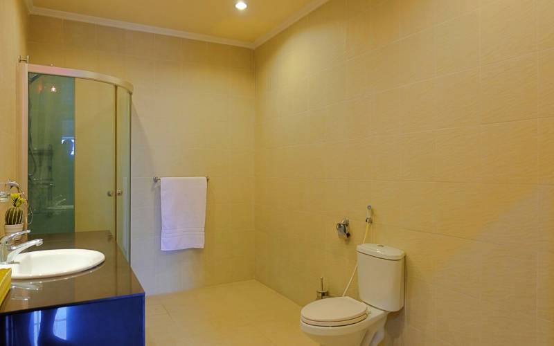 Chonburi, 10 Bedrooms Bedrooms, ,14 BathroomsBathrooms,House,SOLD,1527