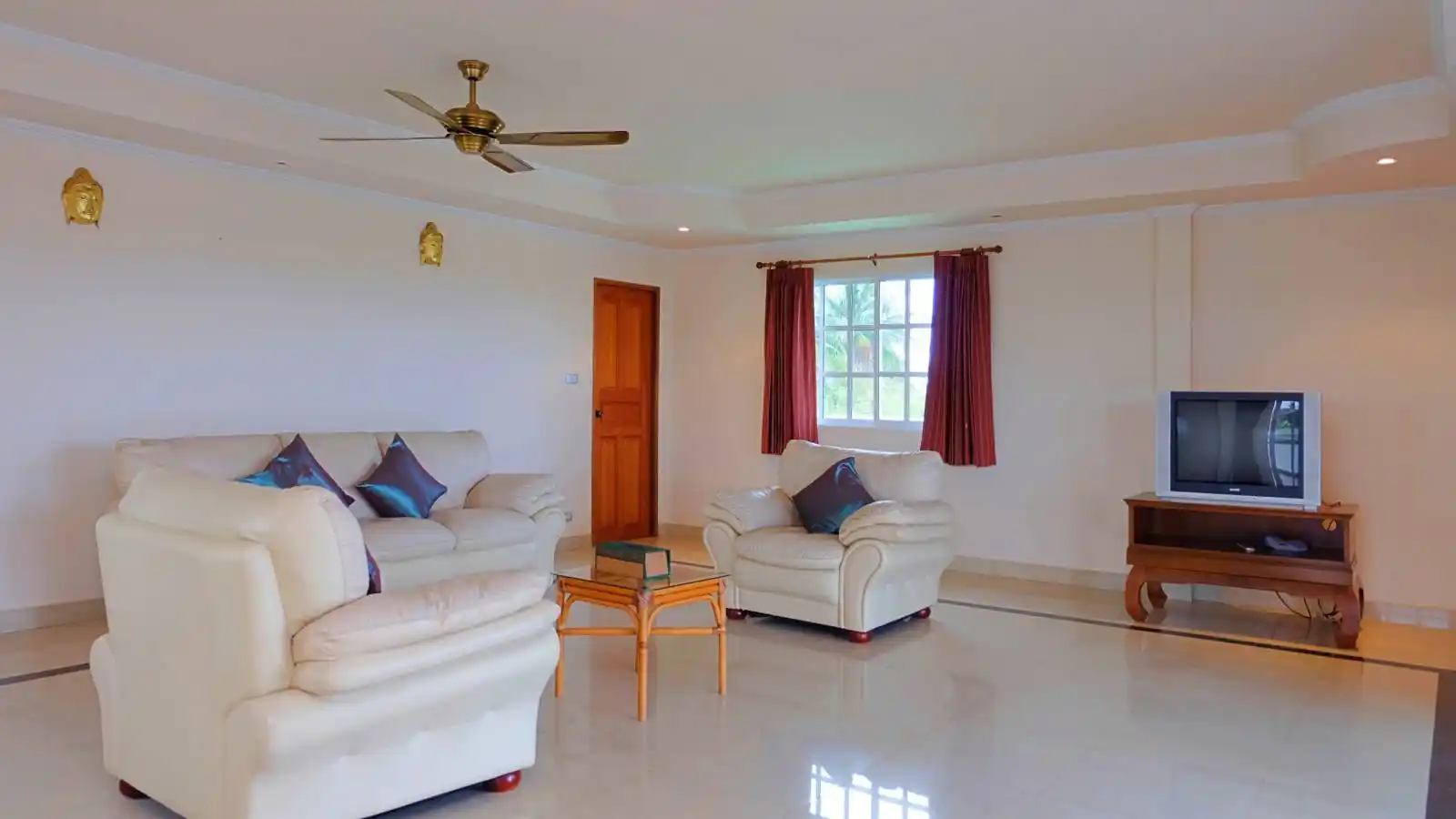 Pattaya, 10 Bedrooms Bedrooms, ,14 BathroomsBathrooms,House,For Sale,1527