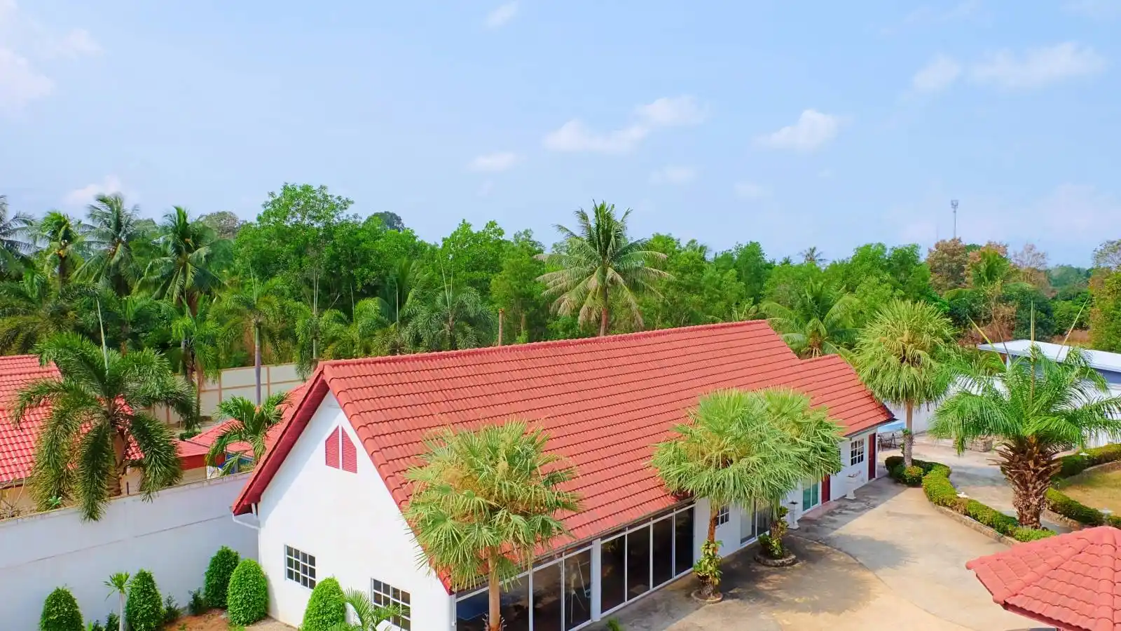 Pattaya, 10 Bedrooms Bedrooms, ,14 BathroomsBathrooms,House,For Sale,1527