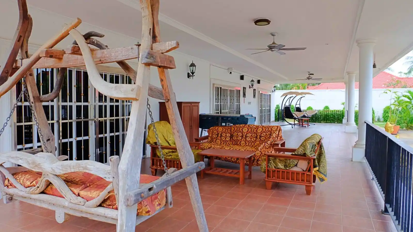 Pattaya, 10 Bedrooms Bedrooms, ,14 BathroomsBathrooms,House,For Sale,1527