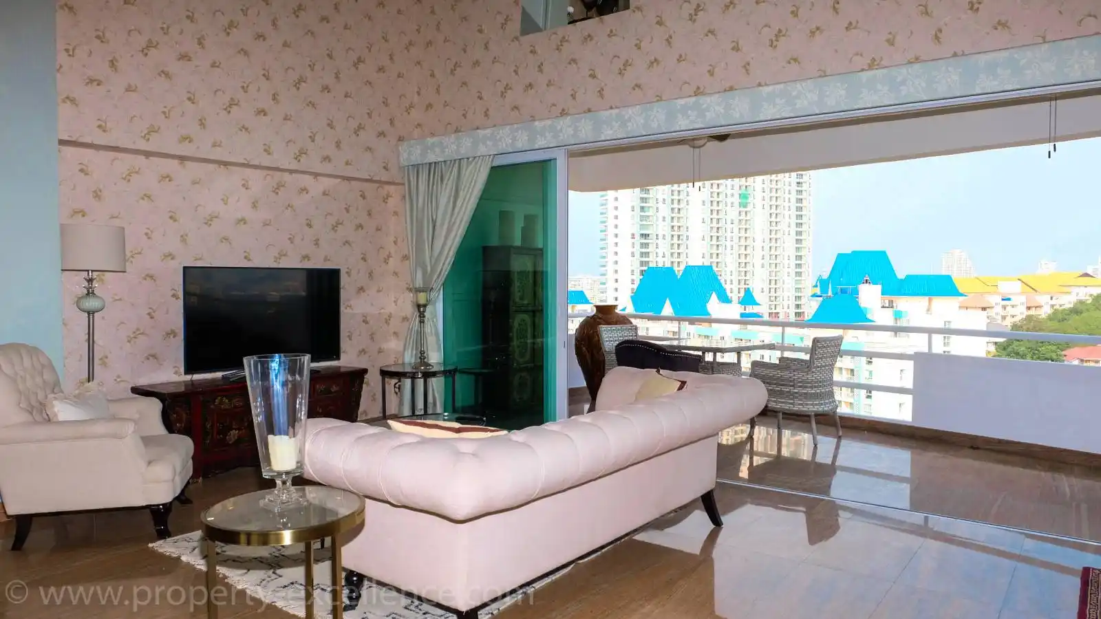 Penthouse, one-of-a-kind, Jomtien, Pattaya, Chateau Dale