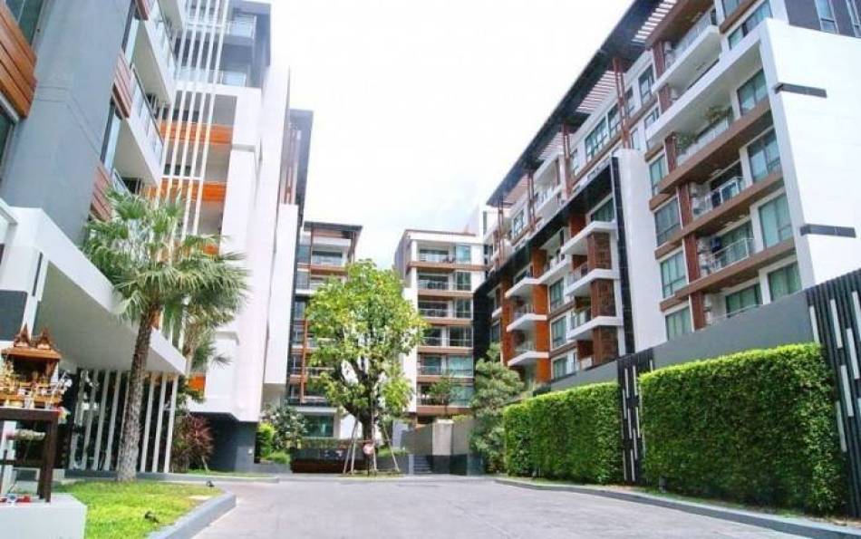 Spacious 3 bedroom condo for sale in Central Pattaya, Pattaya condo for sale, Pattaya condos, 3 bedroom condo Pattaya for sale, Real Estate Pattaya, Property Excellence