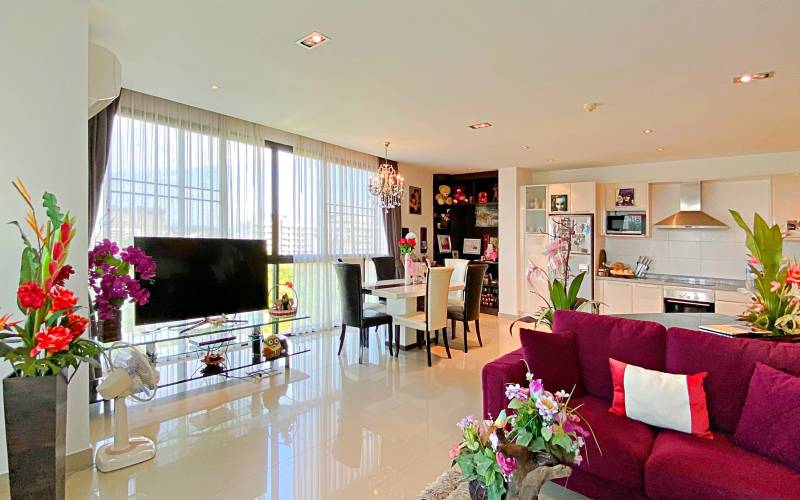 Large 2 bedroom condo for rent in Jomtien, Condo for rent Jomtien, Jomtien Real Estate,  Jomtien Real Estate Agency, Property Excellence
