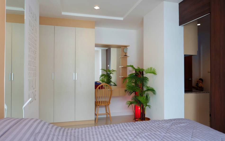 Cheap, 2 bedroom, condo, for sale, Jomtien, beach