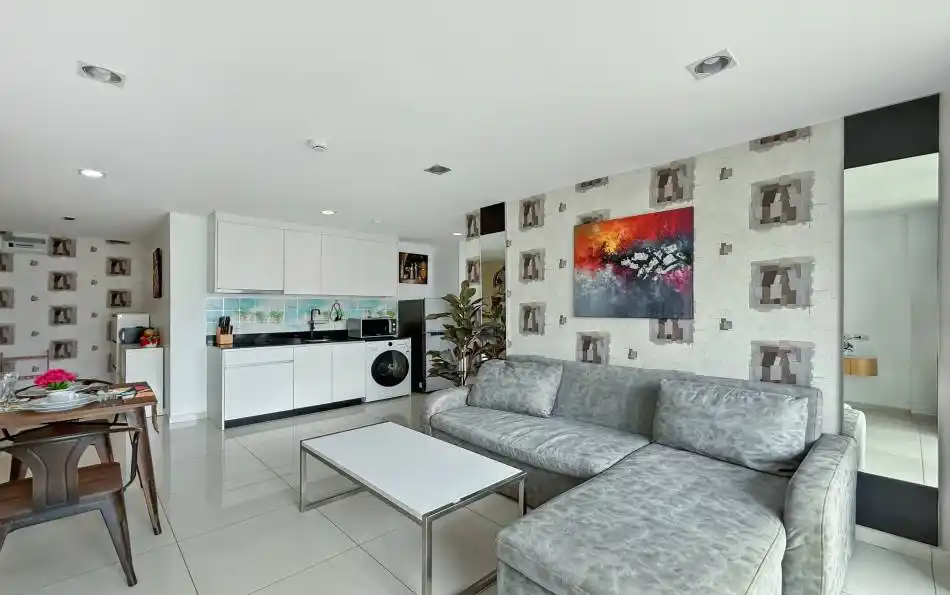 cheap, large, 1-bedroom, condo, for sale, Art on the Hill, Pratumnak, Pattaya