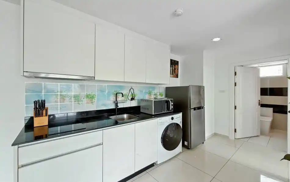 cheap, large, 1-bedroom, condo, for sale, Art on the Hill, Pratumnak, Pattaya