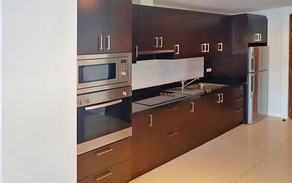 Large 2 bedroom condo for rent in Jomtien, Condo for rent Jomtien, Jomtien rentals, Jomtien condo rent, Real Estate Jomtien, Real Estate Agency Jomtien, Property Excellence