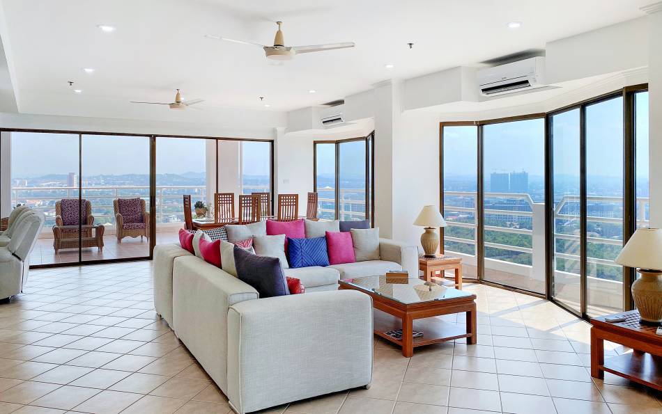 Penthouse, Duplex, condo, for sale, Jomtien, Views, Pattaya