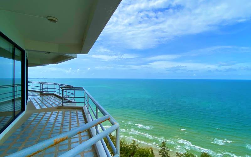 Penthouse, for sale, Rayong, The Royal, 