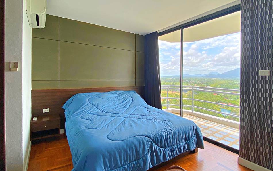 Penthouse Rayong for sale, Large condo in Rayong for Sale, Rayong condo for sale, Rayong properties, Real Estate Rayong