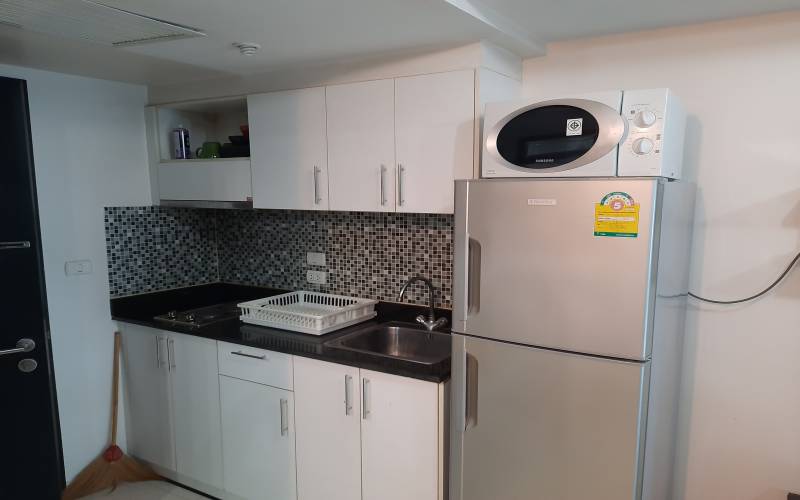 Avenue Residence studio for rent in Pattaya, Pattaya studio for rent, cheap Pattaya condo for rent, Cheap rental Pattaya, Avenue Residence Pattaya, Property Excellence, Property Specialist Pattaya