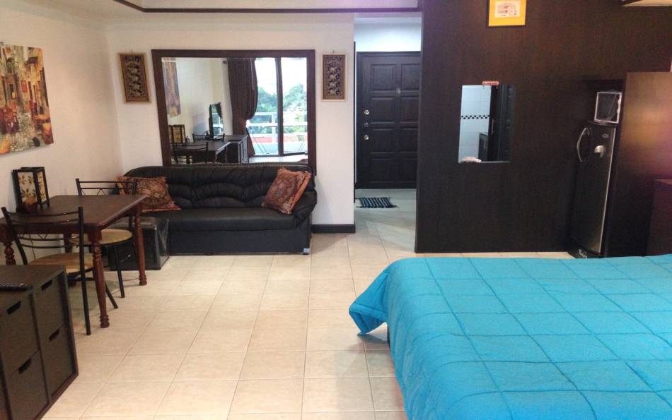 Cheap, studio, for rent, Jomtien, View Talay 2B, Thappraya Road, close to the beach