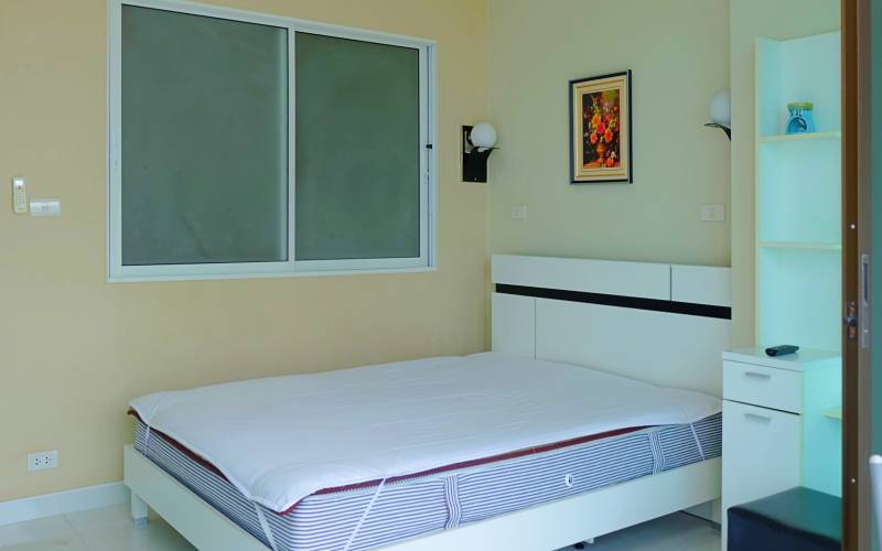 1-bedroom, converted, 1-bed, condo, View Talay 5C, Jomtien, for rent
