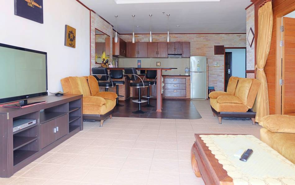large, 1-bedroom, condo, beachfront, Jomtien, View Talay 5C