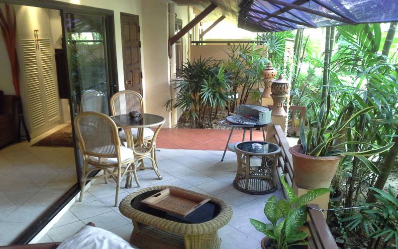 1-bedroom, Chateau Dale, for rent, Jomtien, ThaBali, Garden access