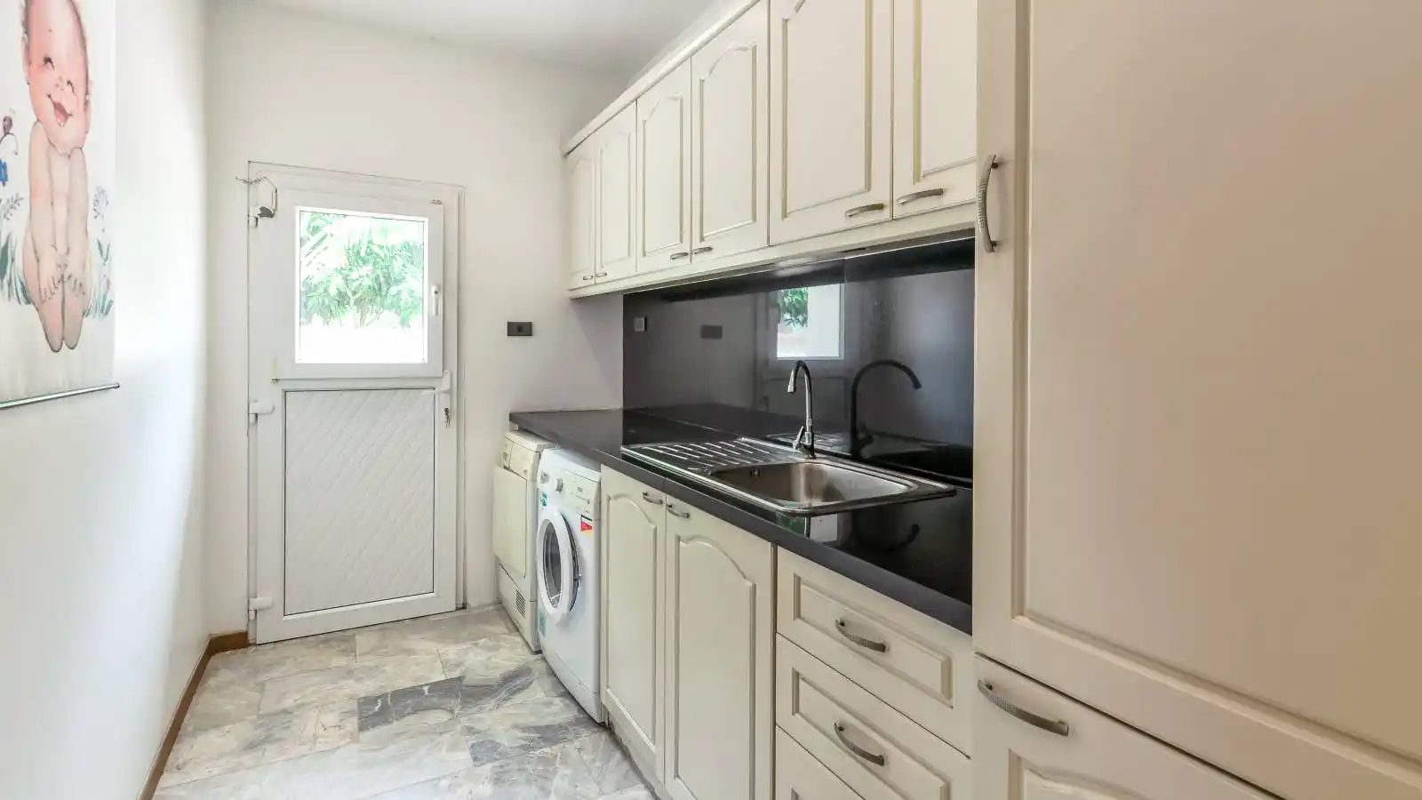 Rental bargain, Mabprachan, Lake, East Pattaya, for rent