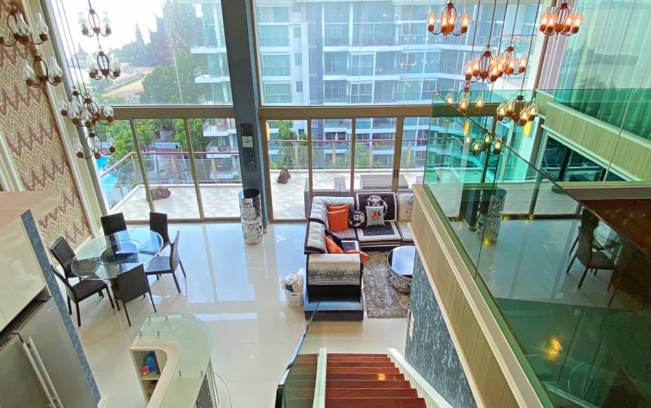 stunning, 3-bedroom, Penthouse, for sale, Wongamat beach, Pattaya, large balcony